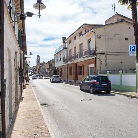 S19 - Sirolo, Bilocale In Pietra Del Conero Appartement Buitenkant foto