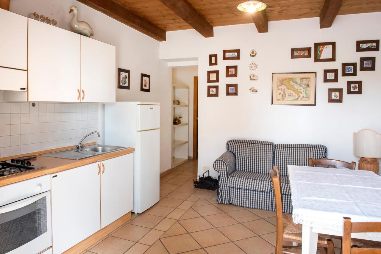 S19 - Sirolo, Bilocale In Pietra Del Conero Appartement Buitenkant foto