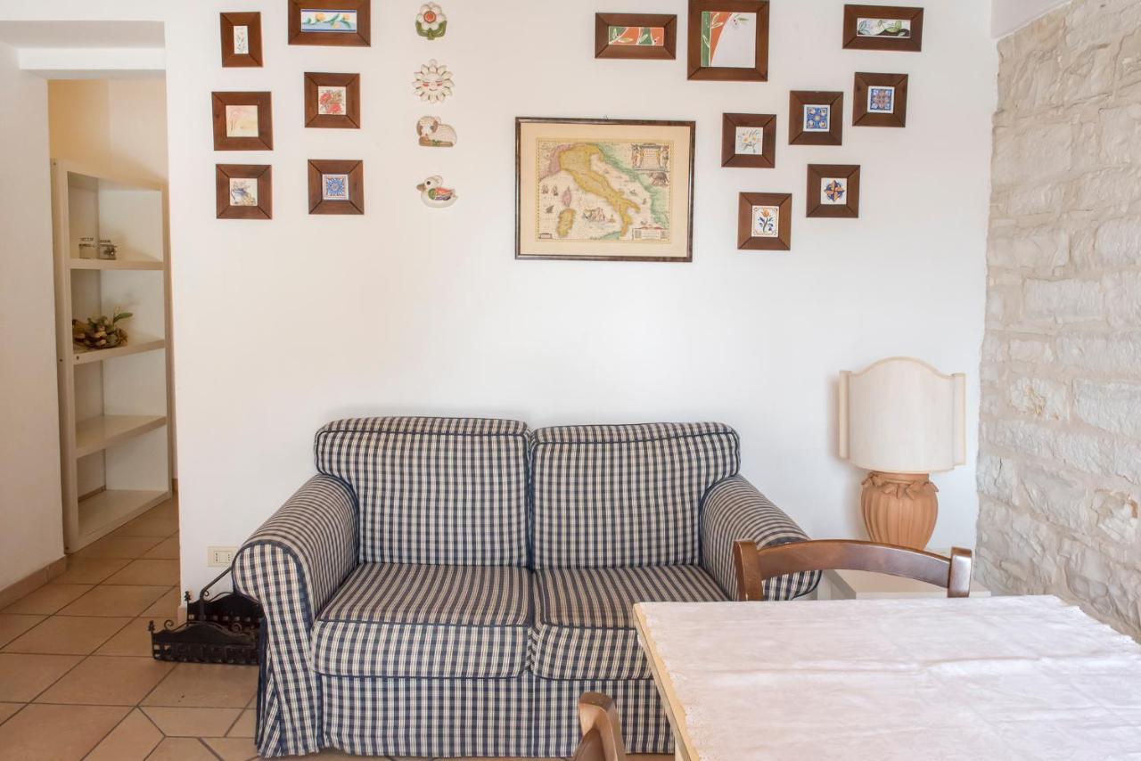 S19 - Sirolo, Bilocale In Pietra Del Conero Appartement Buitenkant foto