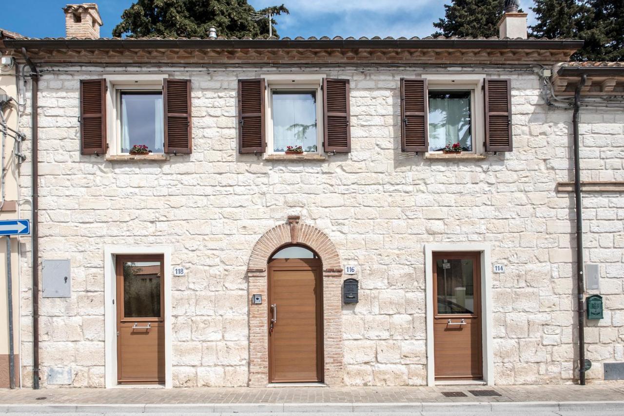 S19 - Sirolo, Bilocale In Pietra Del Conero Appartement Buitenkant foto